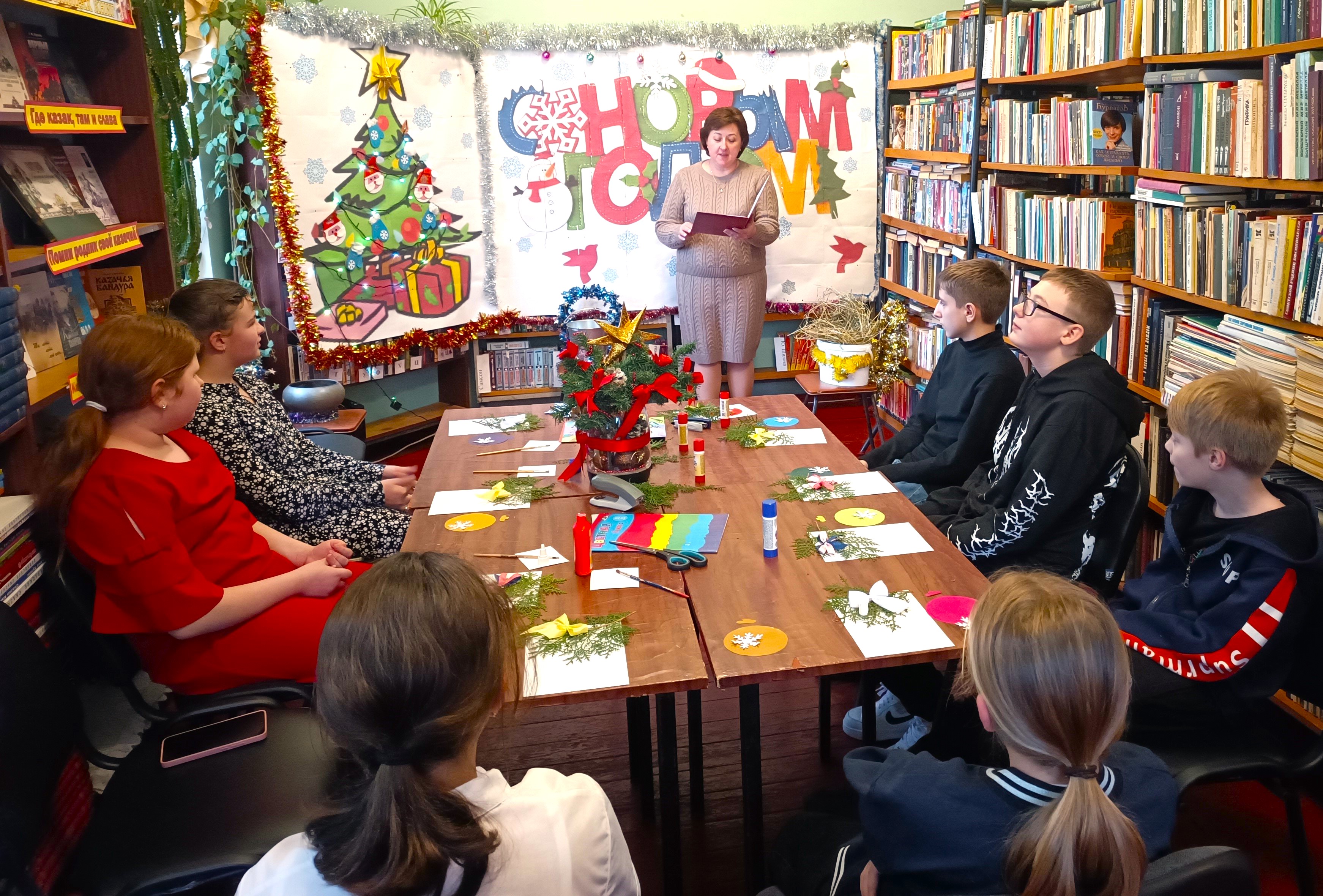 Час творчества «Ларец рождественских чудес».